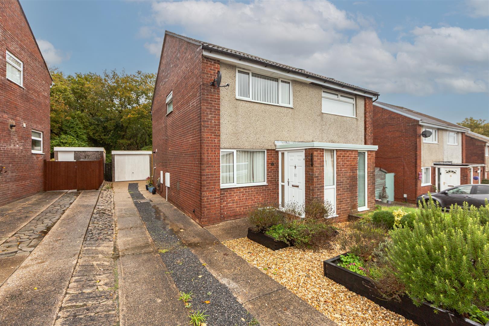 Llwyn-Yr-Iar, Parc Gwernfadog, Morriston, Swansea, SA6 6SZ